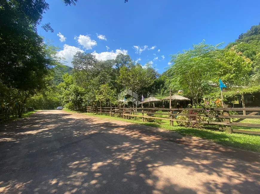 Foto 1 de Fazenda/Sítio com 6 Quartos à venda, 66900m² em Barra do Ouro, Maquiné