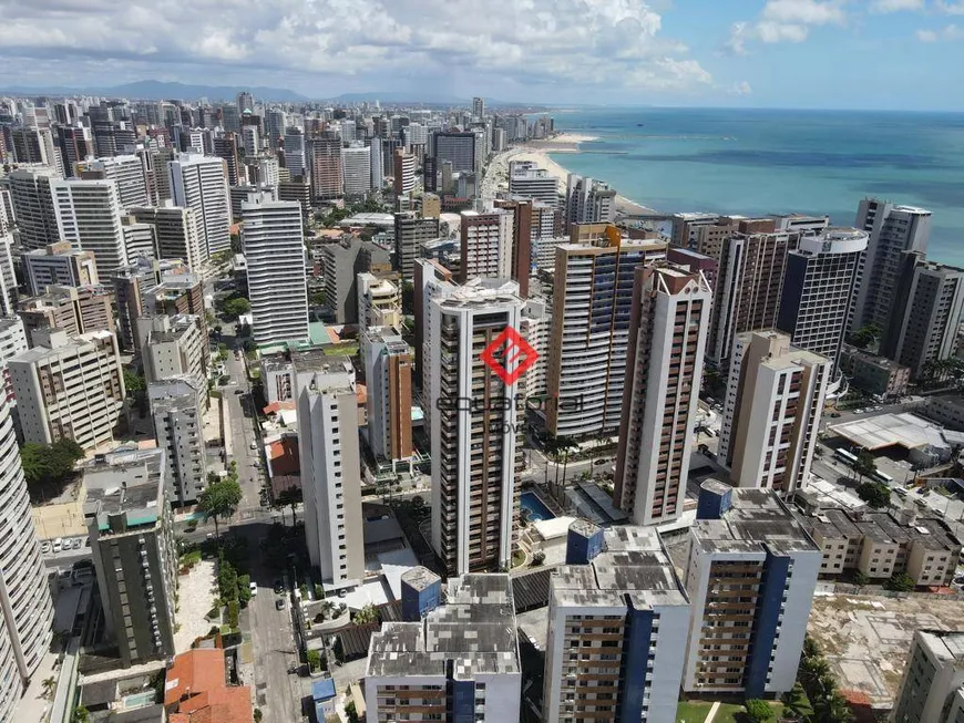 Foto 1 de Apartamento com 4 Quartos à venda, 174m² em Meireles, Fortaleza