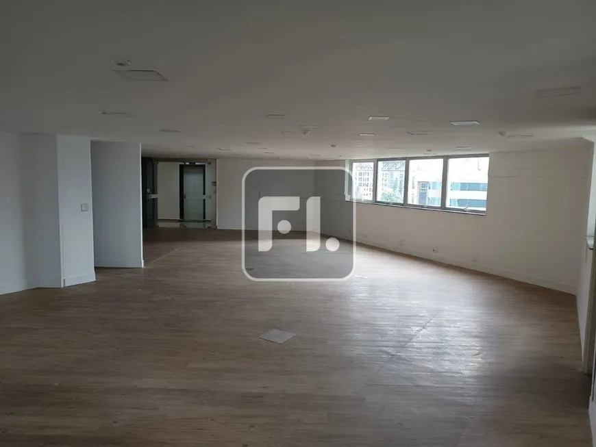 Foto 1 de Sala Comercial para alugar, 231m² em Vila Madalena, São Paulo