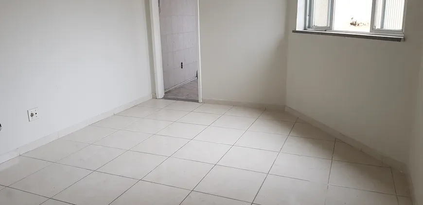 Foto 1 de Apartamento com 2 Quartos para alugar, 70m² em Brás de Pina, Rio de Janeiro