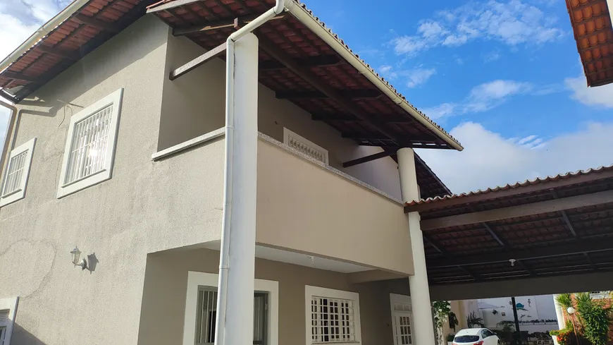 Foto 1 de Casa de Condomínio com 3 Quartos para alugar, 220m² em De Lourdes, Fortaleza