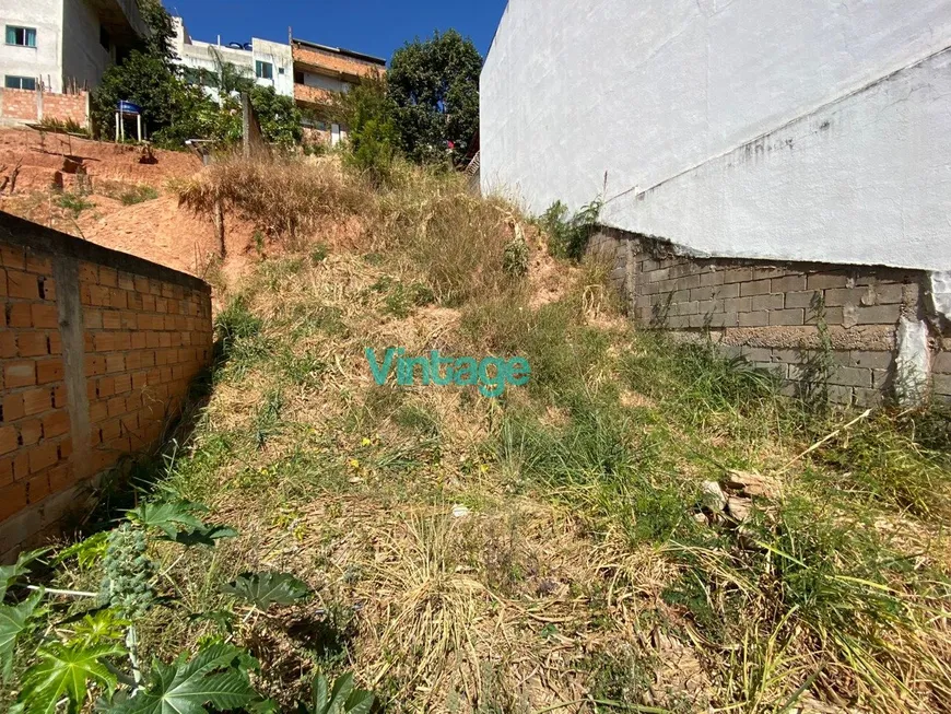 Foto 1 de Lote/Terreno à venda, 210m² em Diamante, Belo Horizonte