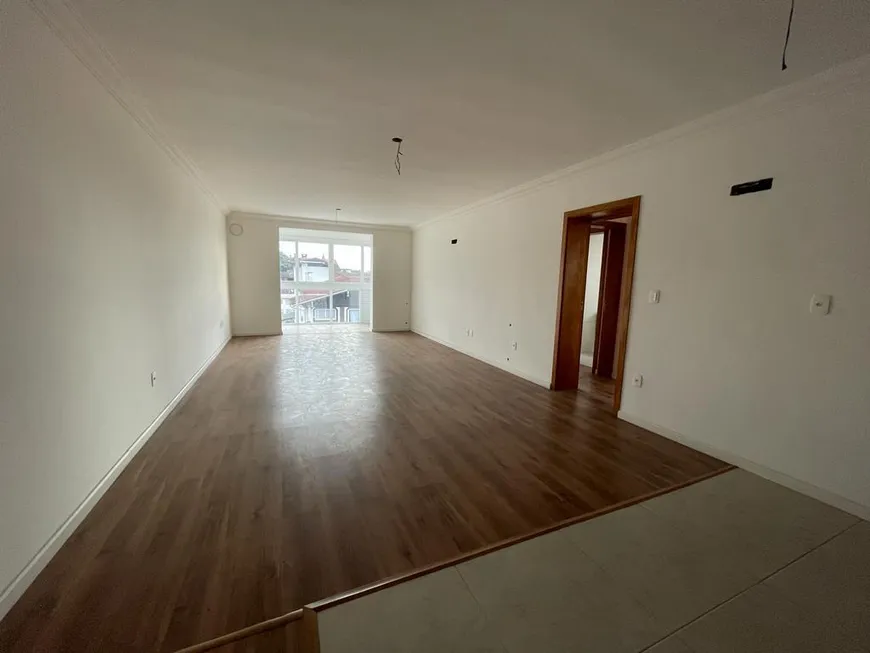 Foto 1 de Apartamento com 3 Quartos à venda, 119m² em Centro, Gramado