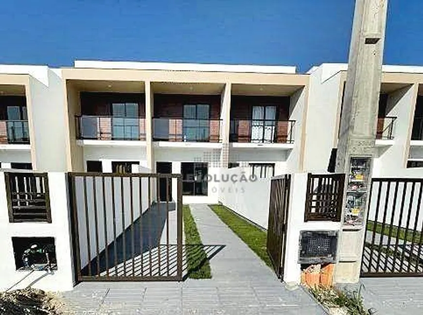 Foto 1 de Casa de Condomínio com 2 Quartos à venda, 70m² em Sertao do Maruim, São José
