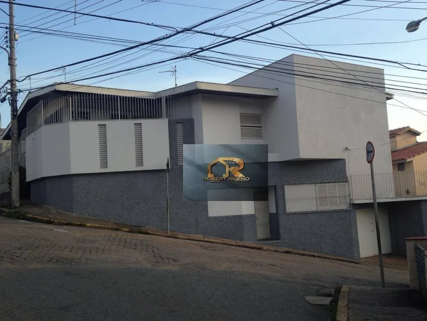 Foto 1 de Sobrado com 4 Quartos à venda, 273m² em Centro, Bragança Paulista