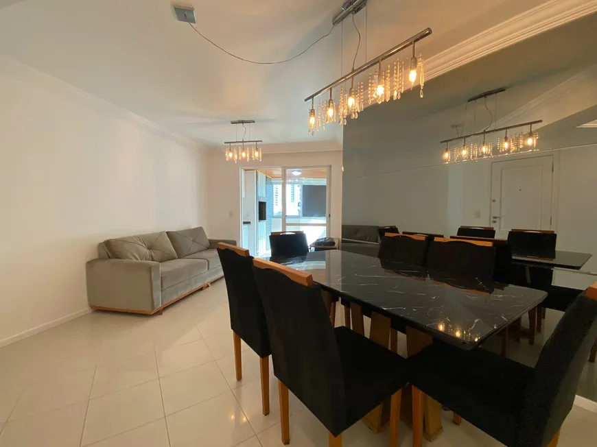 Foto 1 de Apartamento com 3 Quartos à venda, 93m² em Pioneiros, Balneário Camboriú