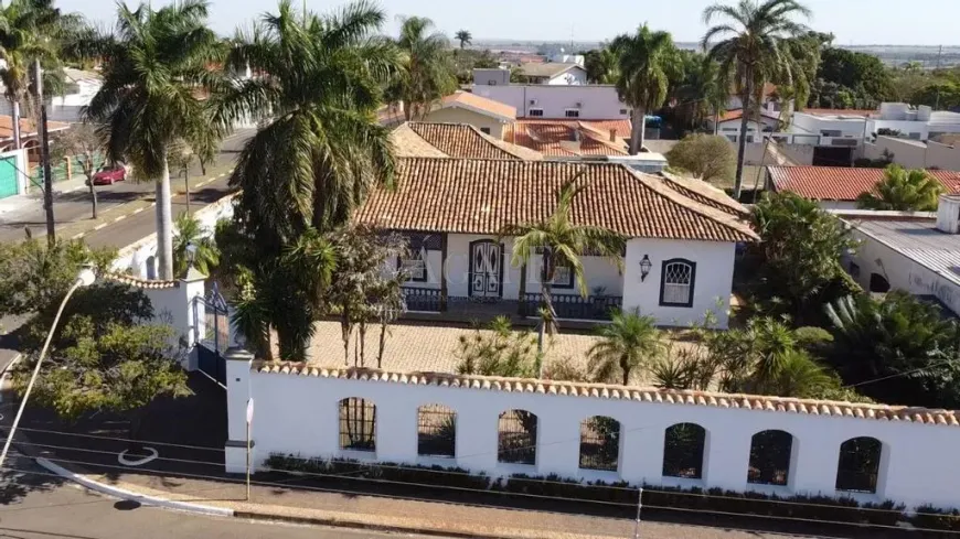 Foto 1 de Casa com 4 Quartos à venda, 467m² em Centro, Artur Nogueira