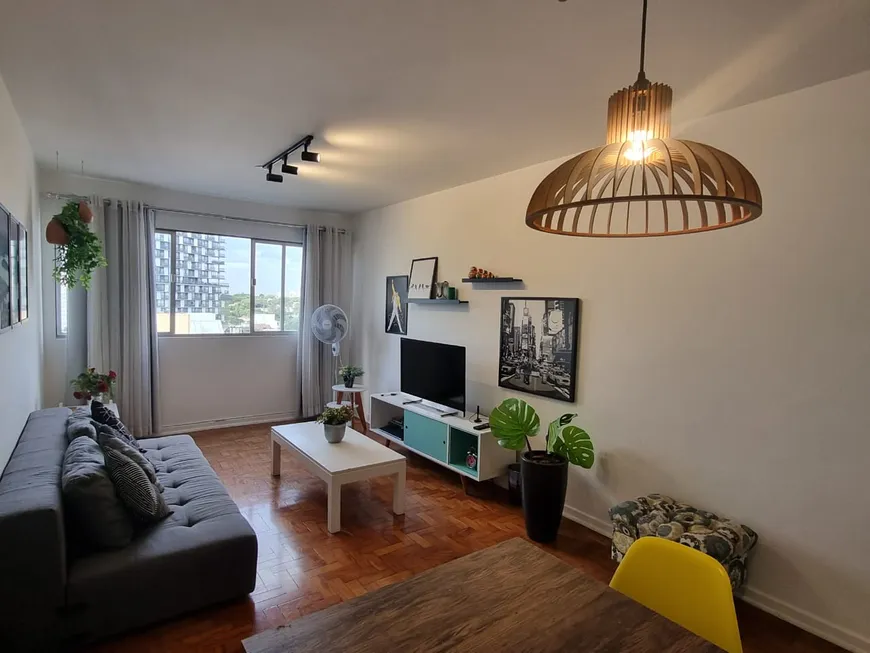 Foto 1 de Apartamento com 1 Quarto para alugar, 62m² em Vila Madalena, São Paulo