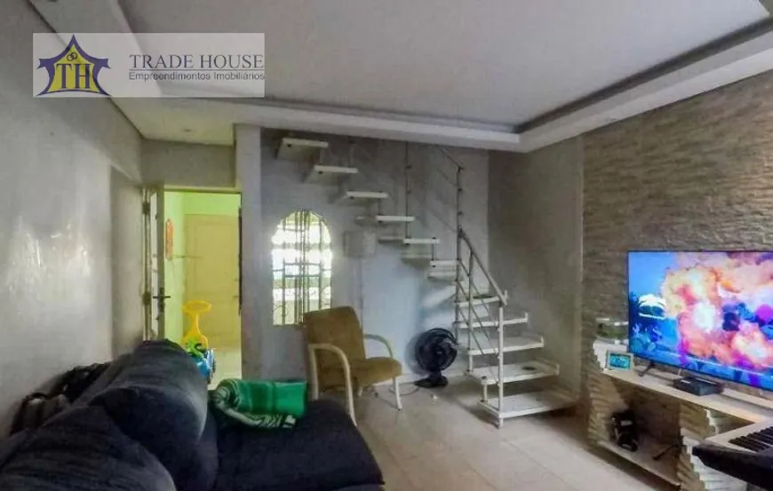 Foto 1 de Sobrado com 3 Quartos para venda ou aluguel, 250m² em Ipiranga, São Paulo
