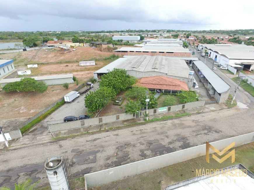 Foto 1 de Galpão/Depósito/Armazém à venda, 3624m² em Autódromo, Eusébio