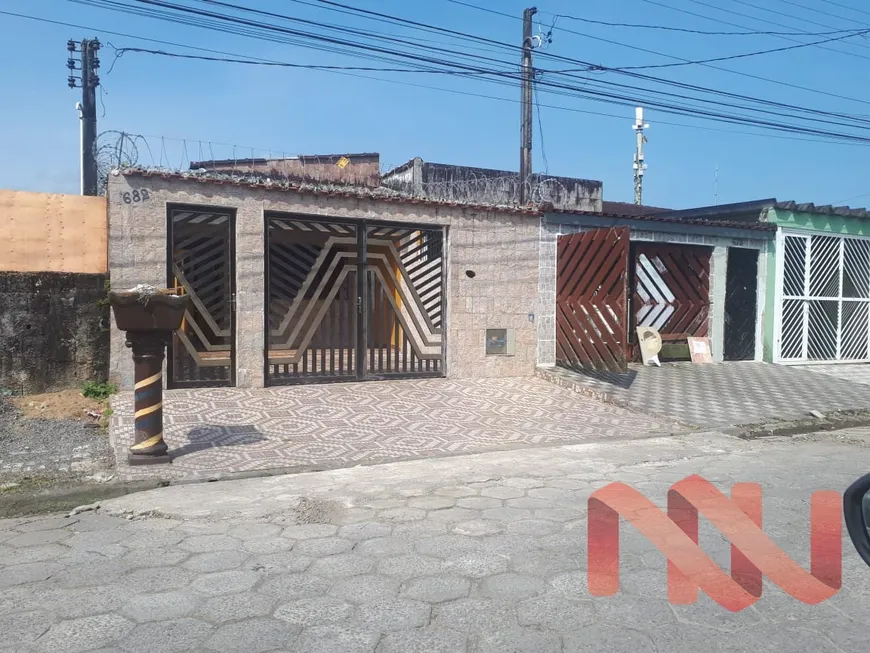 Foto 1 de Casa com 1 Quarto à venda, 120m² em Vila Vera Cruz, Mongaguá