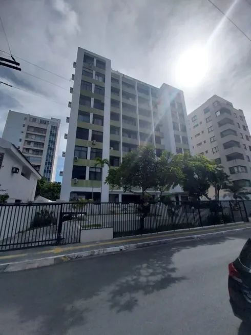 Foto 1 de Apartamento com 3 Quartos à venda, 109m² em Jardim Apipema, Salvador