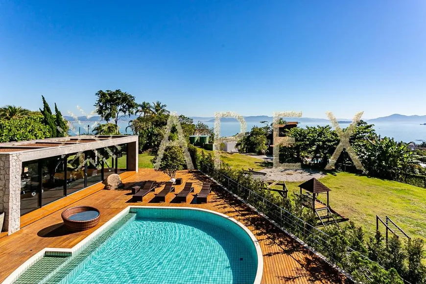 Foto 1 de Casa de Condomínio com 6 Quartos para venda ou aluguel, 1600m² em Cacupé, Florianópolis