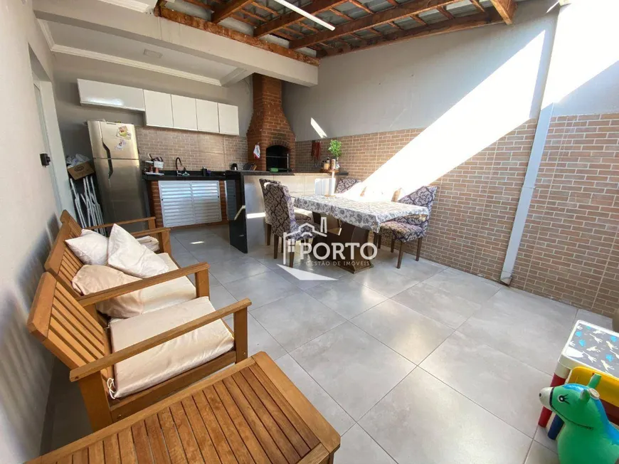 Foto 1 de Casa com 3 Quartos à venda, 134m² em Castelinho, Piracicaba