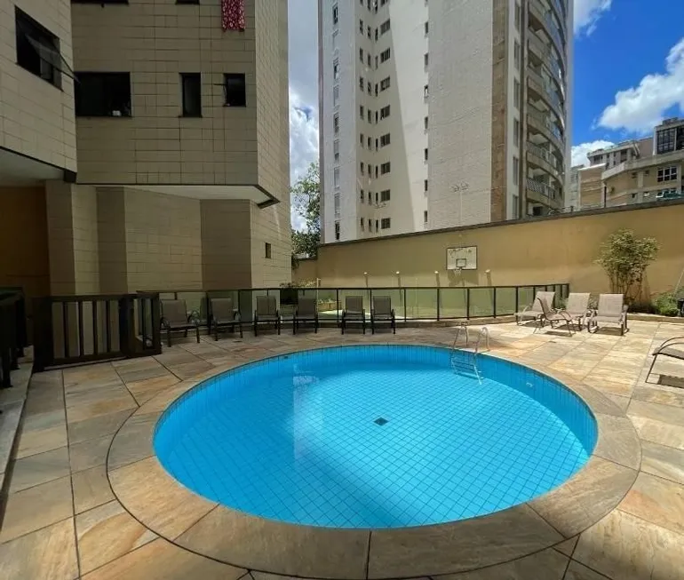 Foto 1 de Apartamento com 4 Quartos à venda, 150m² em Savassi, Belo Horizonte