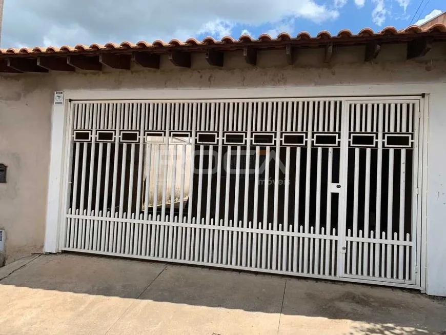 Foto 1 de Casa com 2 Quartos à venda, 43m² em Jardim Araucária, São Carlos