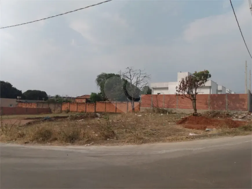 Foto 1 de Lote/Terreno à venda, 280m² em Centro, Ibaté