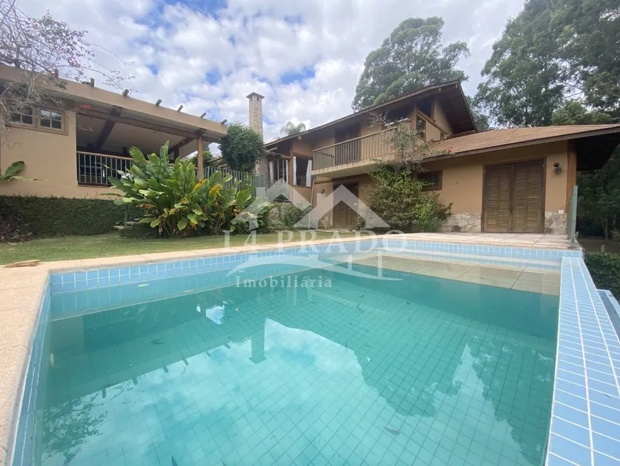 Foto 1 de Casa com 3 Quartos à venda, 180m² em Pedro do Rio, Petrópolis