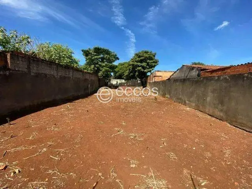 Foto 1 de Lote/Terreno à venda, 360m² em Osvaldo Rezende, Uberlândia