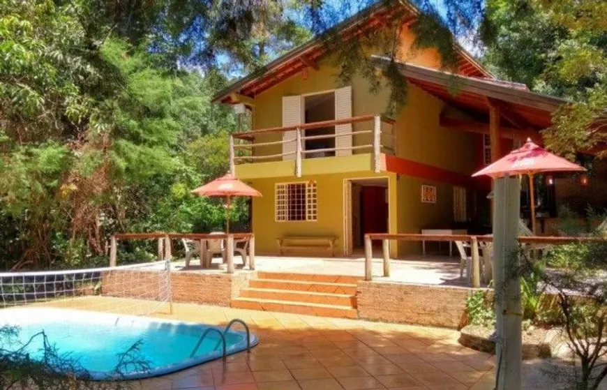 Foto 1 de Fazenda/Sítio com 3 Quartos à venda, 160m² em Area Rural de Agudos, Agudos