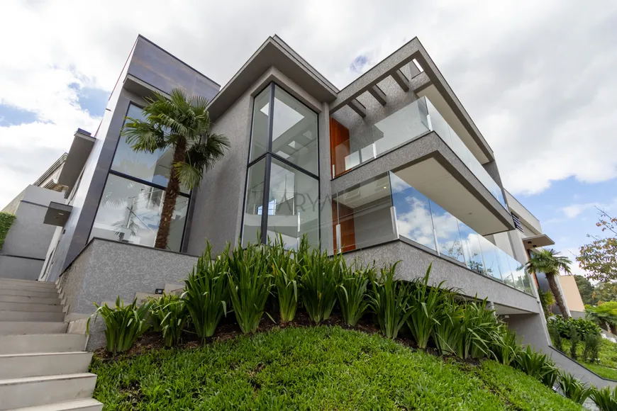 Foto 1 de Casa de Condomínio com 4 Quartos à venda, 380m² em Santo Inácio, Curitiba