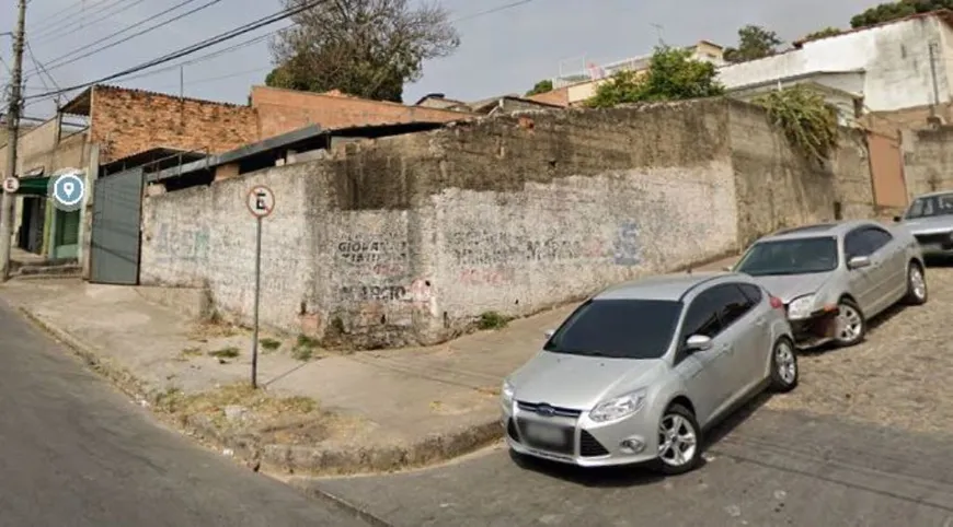 Foto 1 de Galpão/Depósito/Armazém com 2 Quartos à venda, 276m² em Santa Cruz, Belo Horizonte