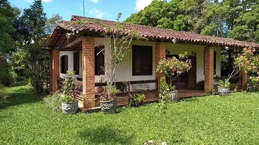 Foto 1 de Fazenda/Sítio com 4 Quartos à venda, 200m² em , Rio Bonito