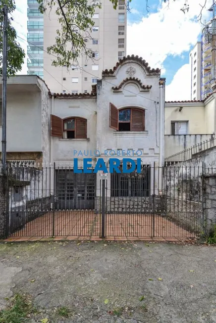 Foto 1 de Casa com 4 Quartos à venda, 206m² em Vila Romana, São Paulo