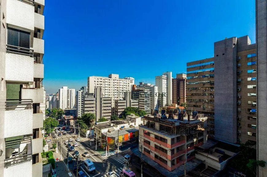 Foto 1 de Ponto Comercial para venda ou aluguel, 211m² em Jardim Paulista, São Paulo