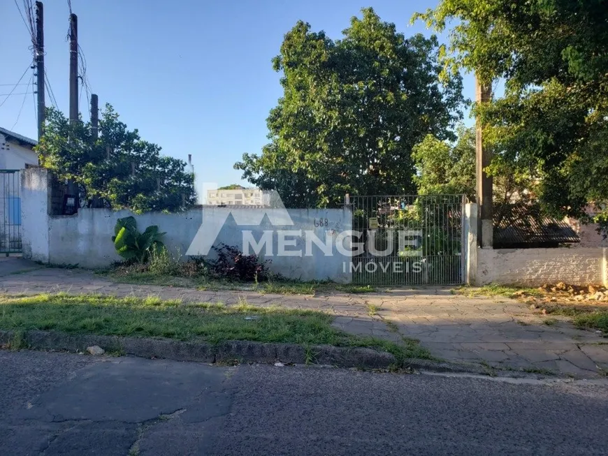 Foto 1 de Lote/Terreno à venda, 440m² em Vila Jardim, Porto Alegre