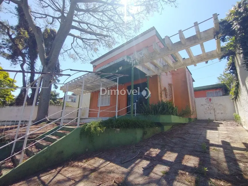 Foto 1 de Casa com 5 Quartos à venda, 347m² em Vila Assunção, Porto Alegre