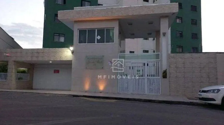 Foto 1 de Apartamento com 3 Quartos à venda, 210m² em Fátima, Fortaleza