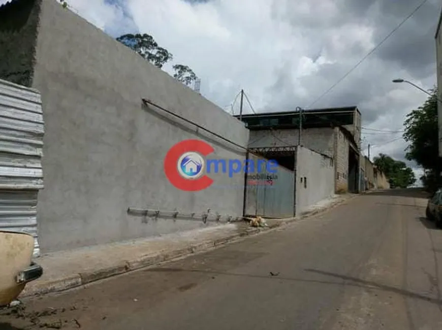 Foto 1 de Galpão/Depósito/Armazém à venda, 3000m² em Recreio São Jorge, Guarulhos