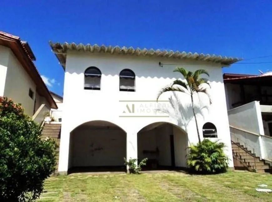 Foto 1 de Casa de Condomínio com 3 Quartos à venda, 300m² em Alphaville Residencial 4, Santana de Parnaíba