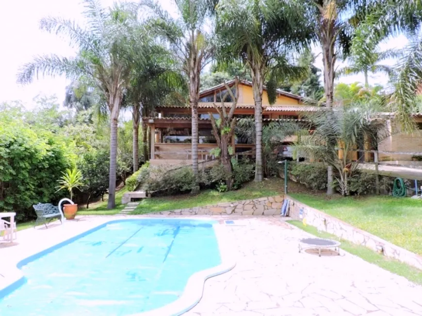 Foto 1 de Casa com 5 Quartos à venda, 530m² em Chacara Vale do Rio Cotia, Carapicuíba