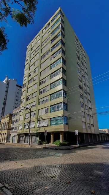 Foto 1 de Apartamento com 2 Quartos à venda, 145m² em Centro, Pelotas