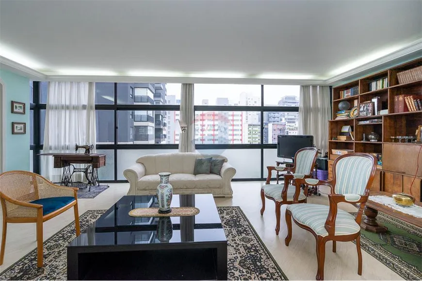 Foto 1 de Apartamento com 3 Quartos à venda, 169m² em Pinheiros, São Paulo