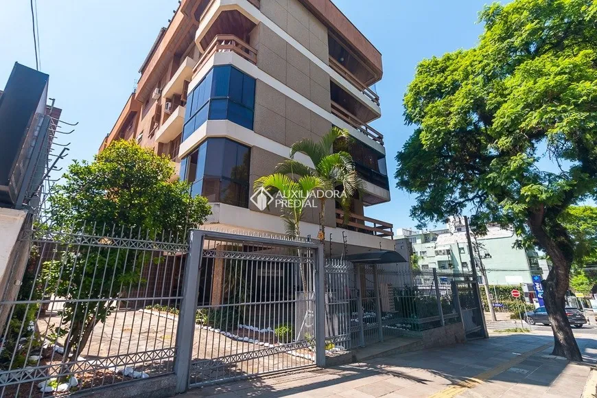 Foto 1 de Apartamento com 3 Quartos à venda, 139m² em Rio Branco, Porto Alegre