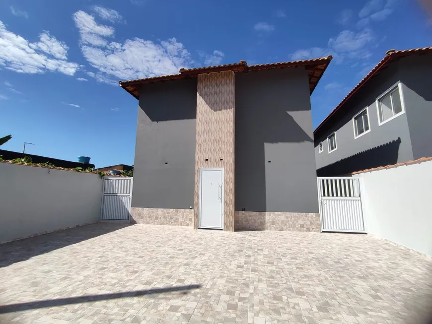 Foto 1 de Casa de Condomínio com 2 Quartos à venda, 58m² em Suarão, Itanhaém