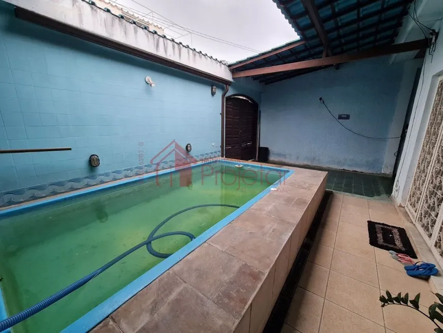 Foto 1 de Casa com 2 Quartos à venda, 135m² em Vila Pedro I, Nova Iguaçu