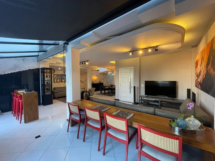 Foto 1 de Apartamento com 3 Quartos à venda, 292m² em Caiçaras, Belo Horizonte