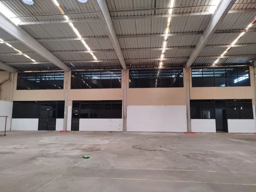 Foto 1 de Galpão/Depósito/Armazém para alugar, 3900m² em Jardim Limoeiro, Camaçari