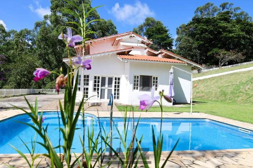 Foto 1 de Casa com 3 Quartos à venda, 178m² em Rio Abaixo, Atibaia