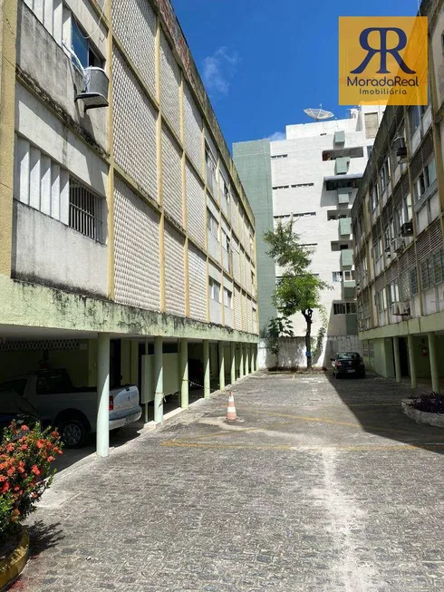 Foto 1 de Apartamento com 2 Quartos à venda, 60m² em Boa Viagem, Recife