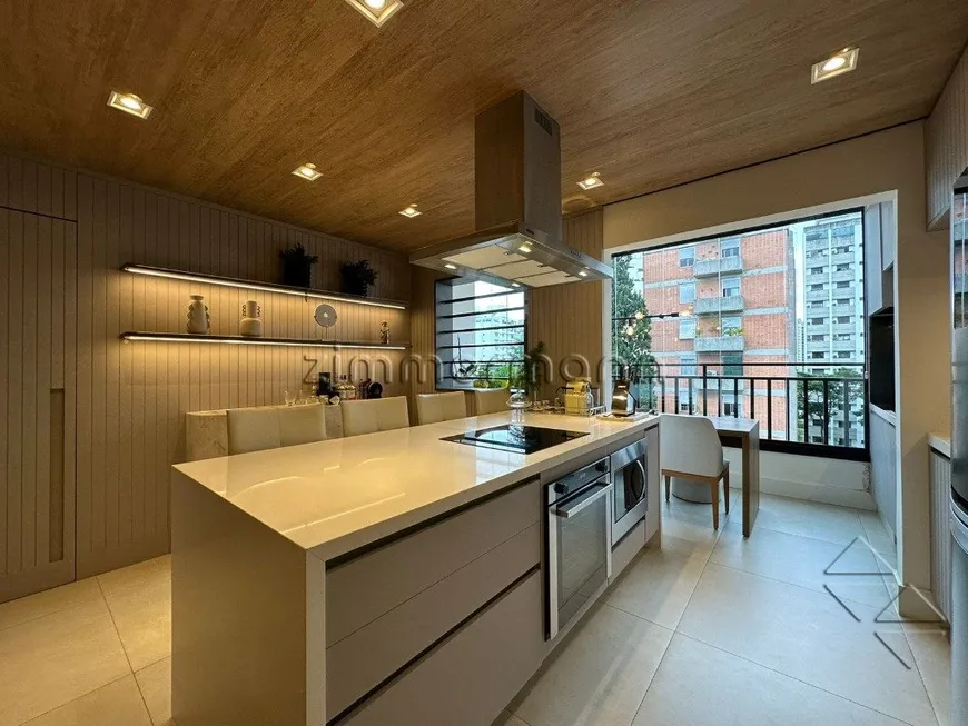 Foto 1 de Apartamento com 2 Quartos à venda, 76m² em Campo Belo, São Paulo