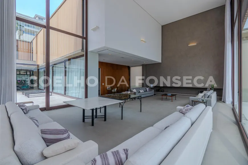 Foto 1 de Casa de Condomínio com 5 Quartos à venda, 900m² em Tamboré, Santana de Parnaíba