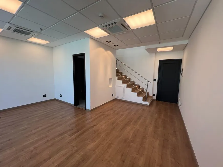 Foto 1 de Sala Comercial para alugar, 77m² em Brooklin, São Paulo