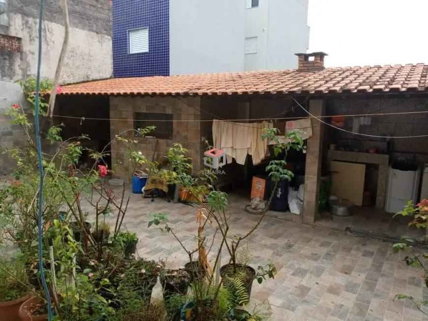 Foto 1 de Sobrado com 3 Quartos à venda, 250m² em Canhema, Diadema