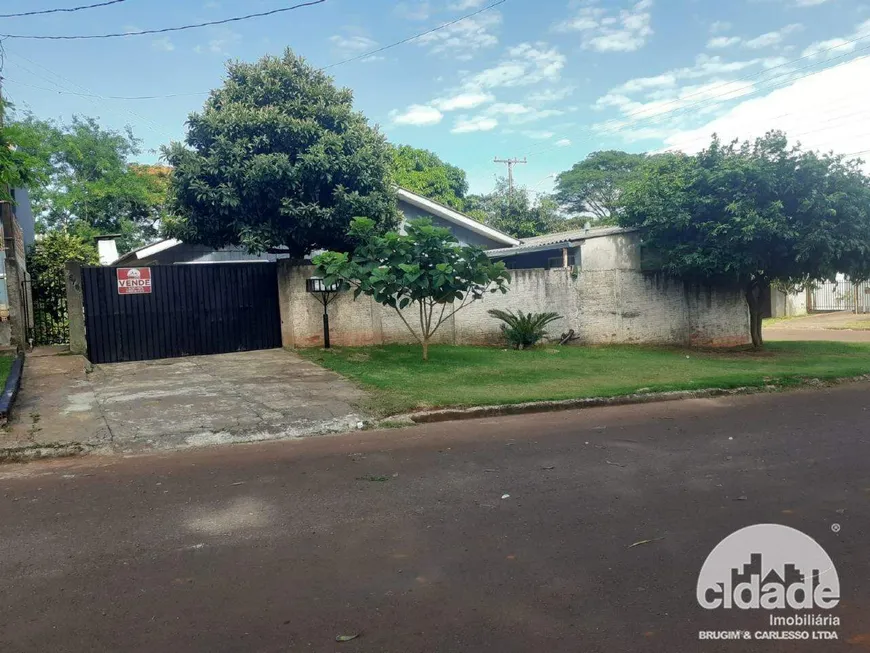 Foto 1 de Lote/Terreno à venda, 289m² em Periolo, Cascavel