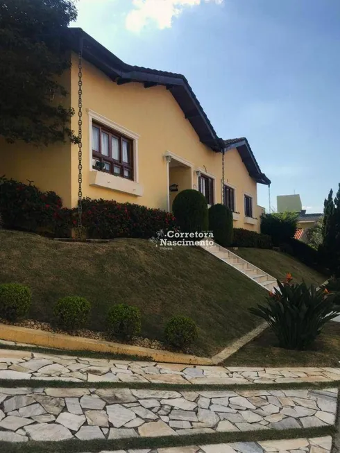 Foto 1 de Casa de Condomínio com 3 Quartos à venda, 380m² em Jardim Coleginho, Jacareí